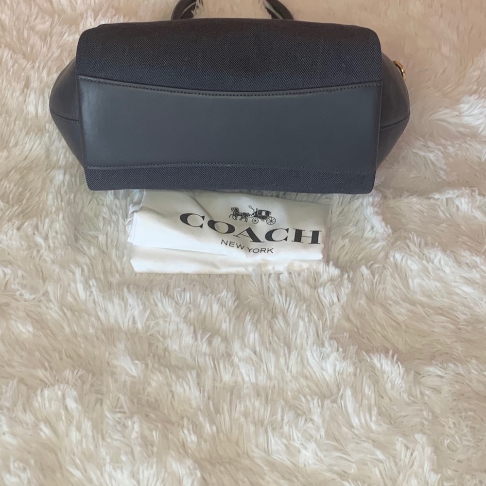 NWT COACH Horse & Carriage Elise Satchel Bag - Picture 4 of 13